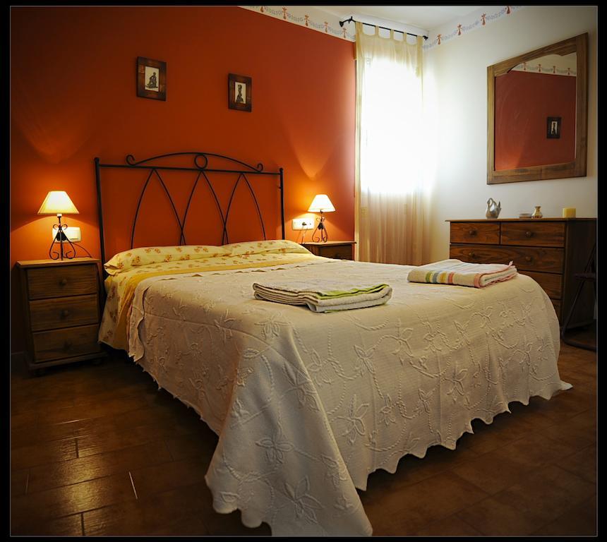 Apartamentos Rurales San Juan Castellnovo Buitenkant foto